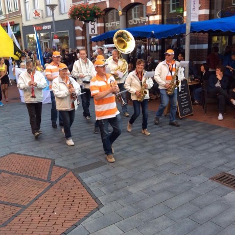 Vlaggenparade Run Winschoten 2015